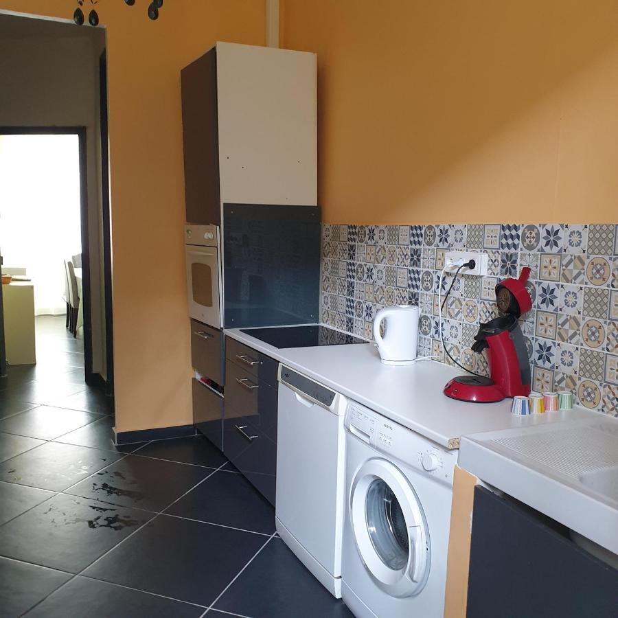 Appartement Intra Muros 8 Personnes Climatise Wifi Stationnement Facile Avignon Ngoại thất bức ảnh